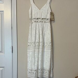 Chelsea & Violet Creamy White Lace Cutout Sleeveless Maxi Dress